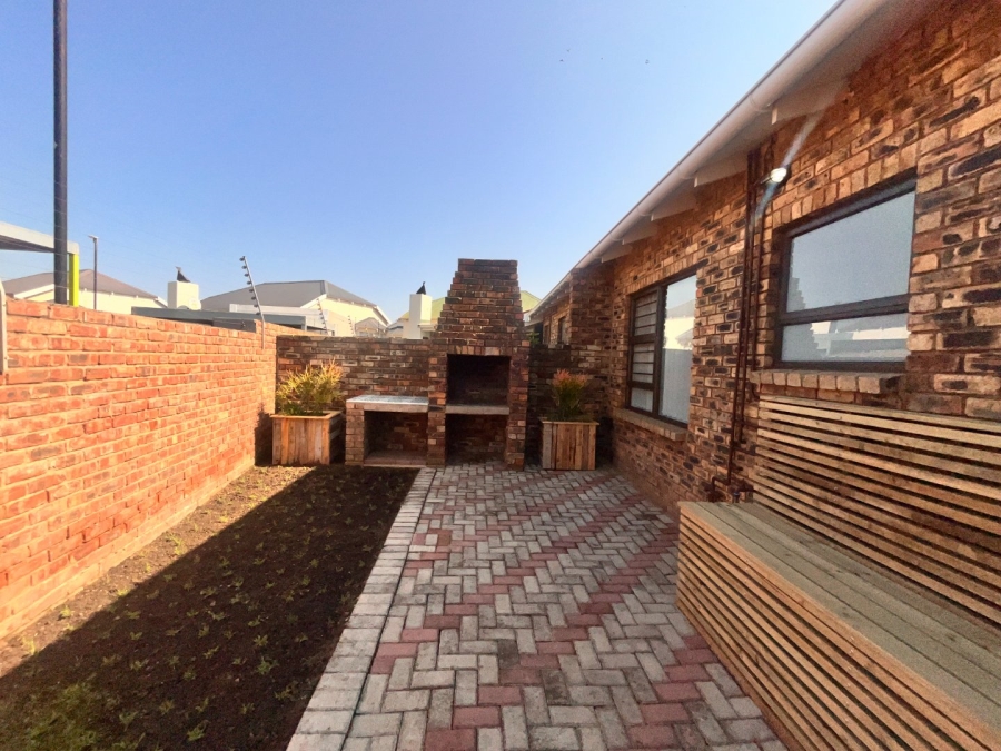 2 Bedroom Property for Sale in C Place Eastern Cape